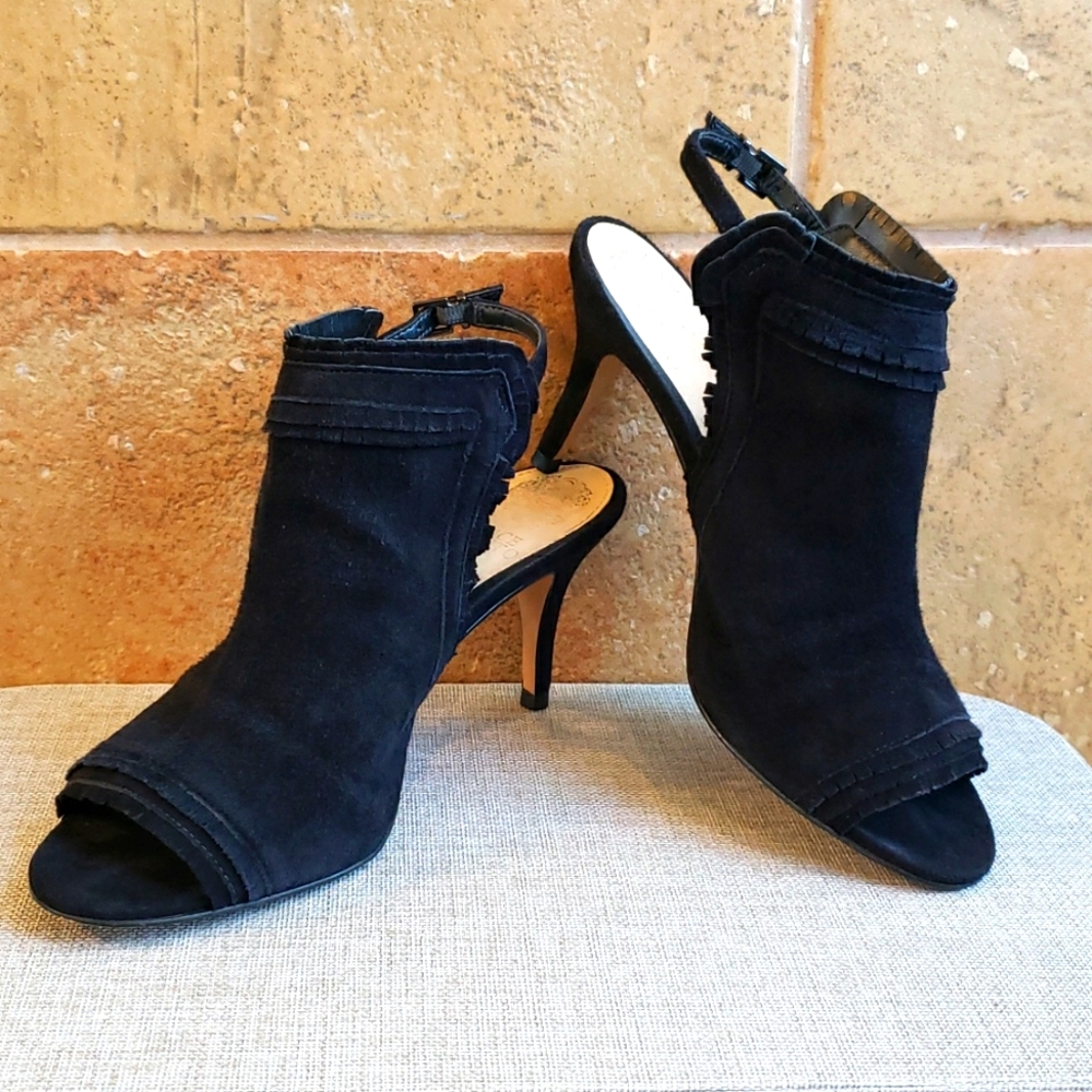Vince Camuto style Prenda Black Suede size 7.5